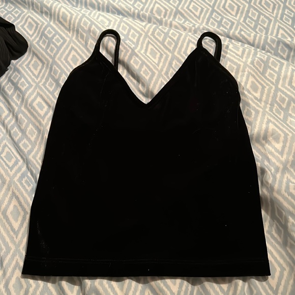 Crop tank - Picture 1 of 2